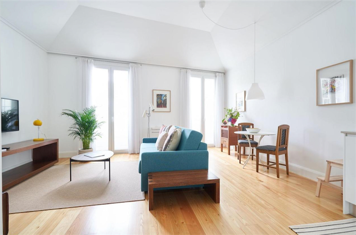 Open plan living area in Good Memories Lodge Funchal 